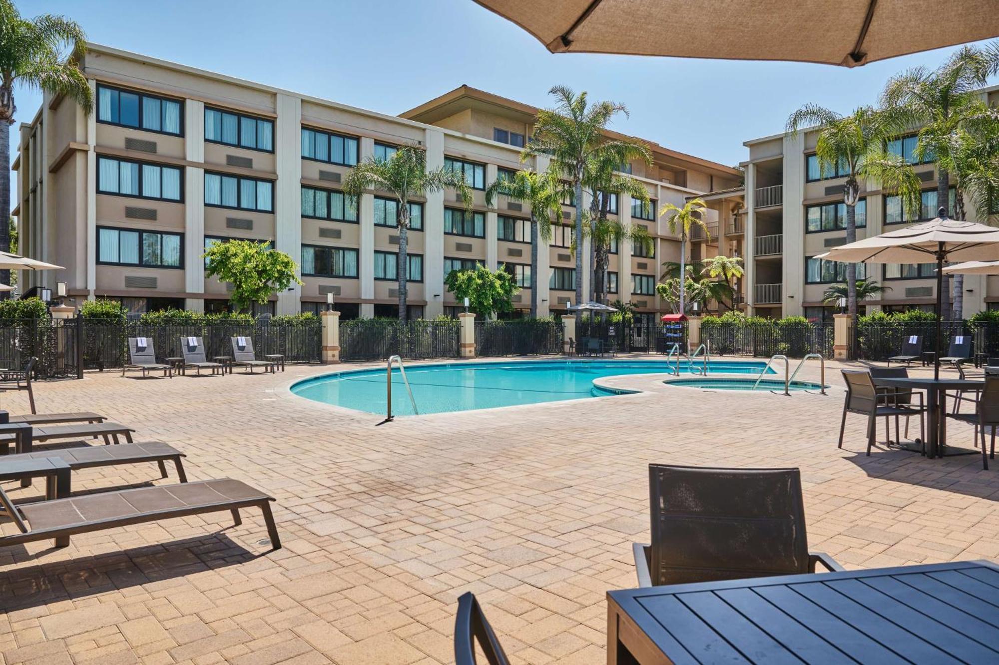 Doubletree By Hilton Buena Park Hotell Eksteriør bilde